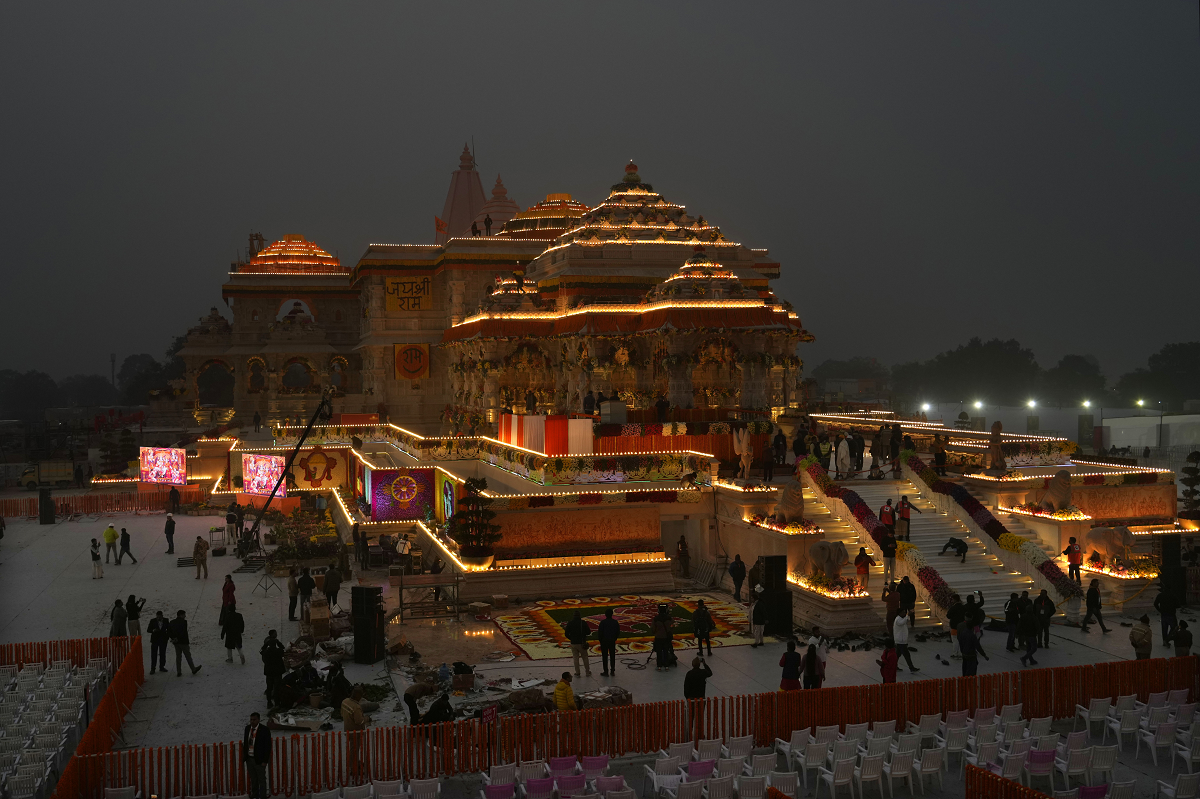 अयोध्यामा बनेको राम मन्दिरमा आज प्राण प्रतिष्ठा हुँदै