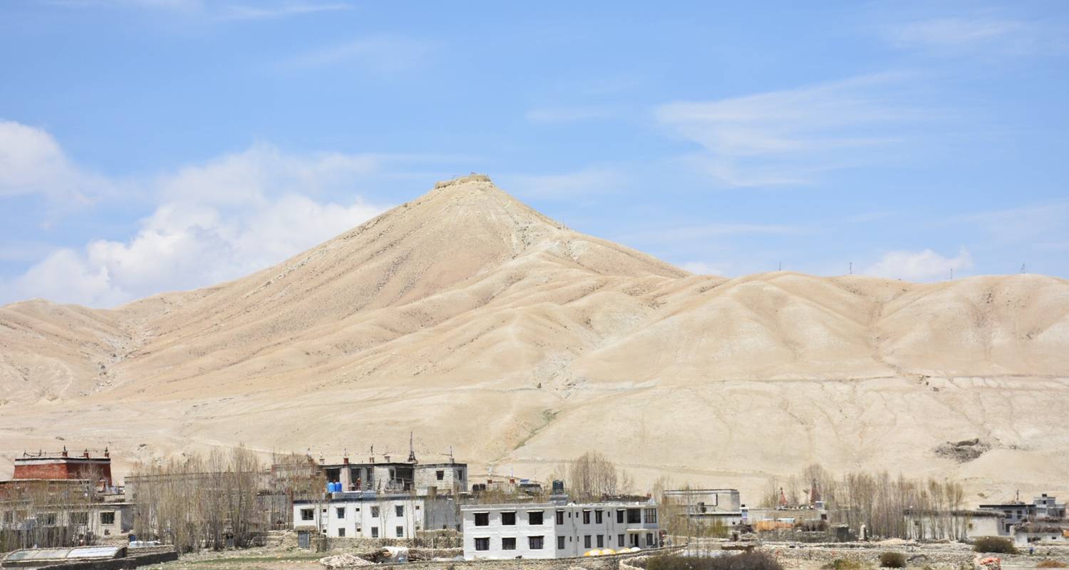 मुस्ताङमा एक वर्षमा आए ४ लाख २७ हजार पर्यटक