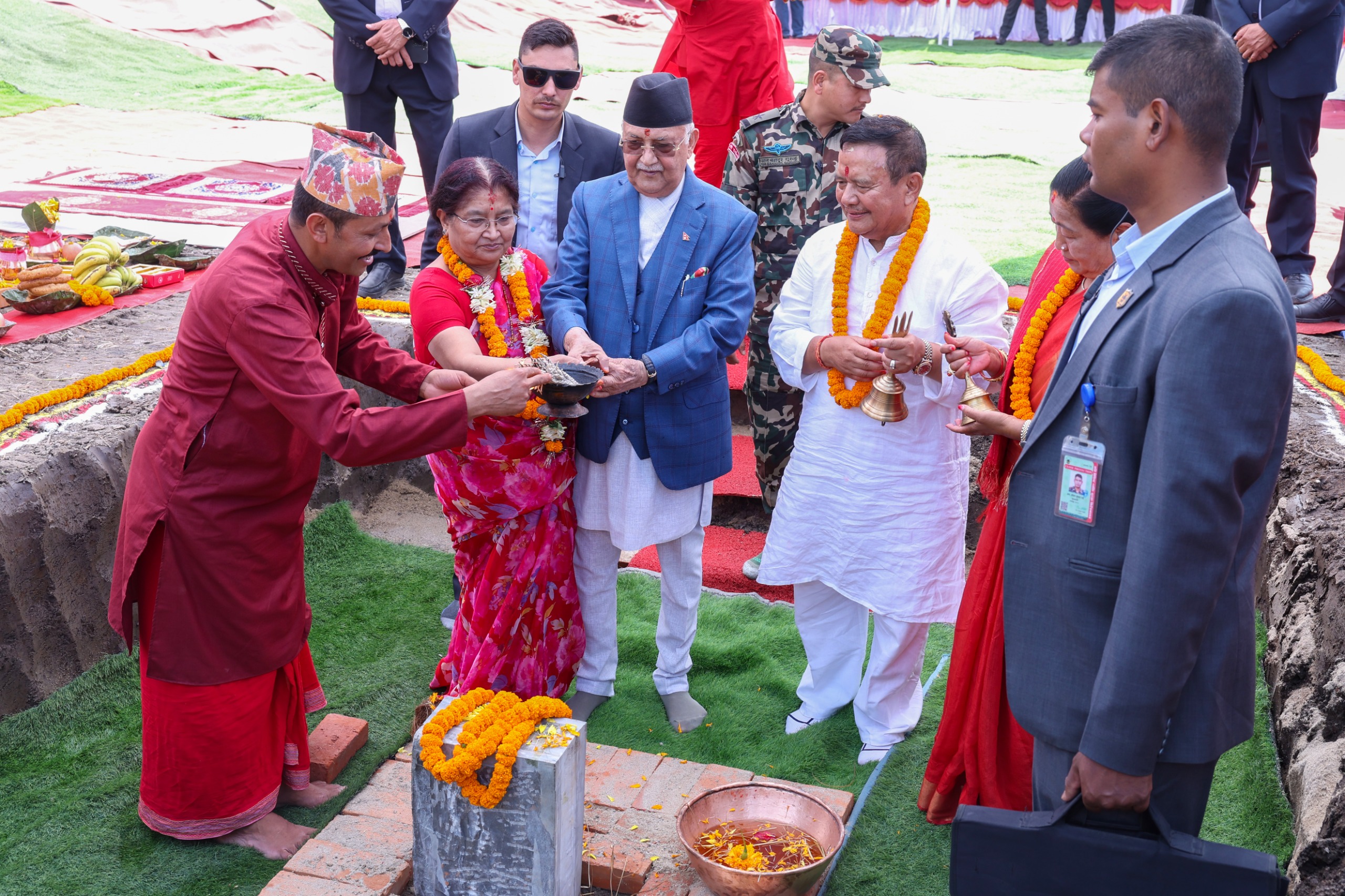 एमाले भन्छ- मीन बहादुर गुरुङ पार्टीका कार्यकर्ता हुन्, टिकाटिप्पणीहरू खेदजनक